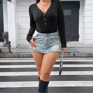 SHEIN - NWT Sz 4X(20) Black Plus Button Front Raglan Sleeve Tee